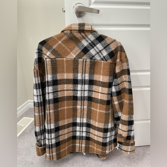 Maddie Yarn Dyed Checker Shacket Size M - Picture 5 of 8